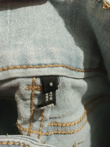 DKNY - Jeans - Light Wash - 8 - Picture 3 of 3