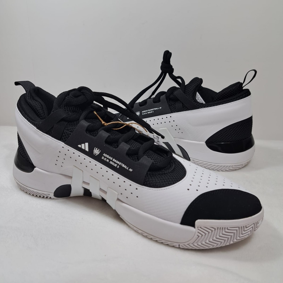 Adidas D.O.N. Issue 5 Shoes Men display picture 2