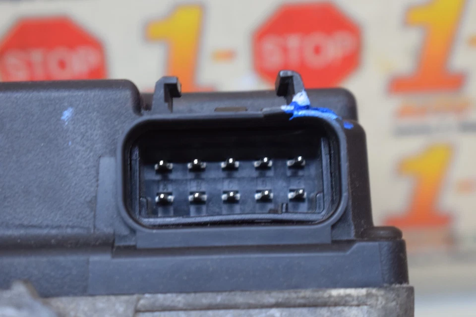 99 00 01 02 03 04 05 CHEVROLET MALIBU CRUISE CONTROL MODULE 12575408 OEM - Image 4 of 4