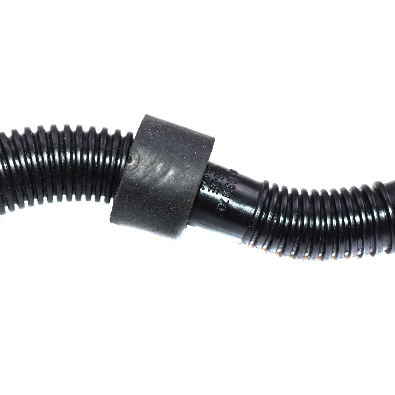 New Secondary Air Pump Connector Hose for VW Jetta Golf Bora MK4 AUDI