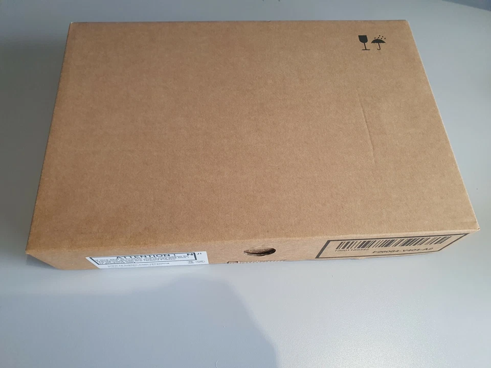 New Sealed Fujitsu S26361-F2341-D433 8GB VMware vSphere Embedded UFM 8GB Device - Image 2 of 2