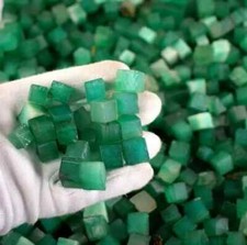 1500 Ct Natural Colombian Cube Cut Green Emerald Gemstone Rough Lot