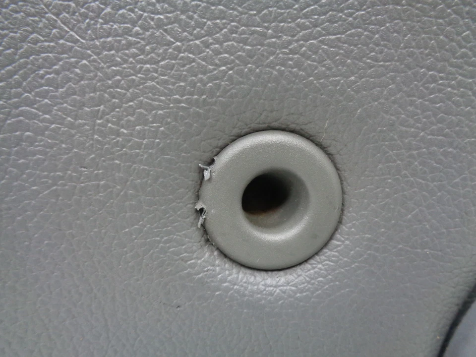 Panel de puerta lateral de pasajero trasero convertible SAAB 9-3 2004-2007 gris OEM CDK901406 Foto 4 de 4