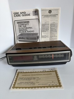 GE 7 4625C AM/FM Digital Woodgrain Alarm Clock Radio WORKING WITH MANUEL