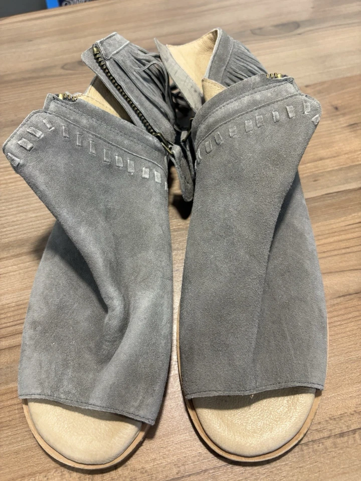 Zapatos Gee WaWa Anthro Gamuza Mujer Talla 10 Gris Punta Abierta Tacón Flecos Cremallera Sin Cordones Foto 3 de 4