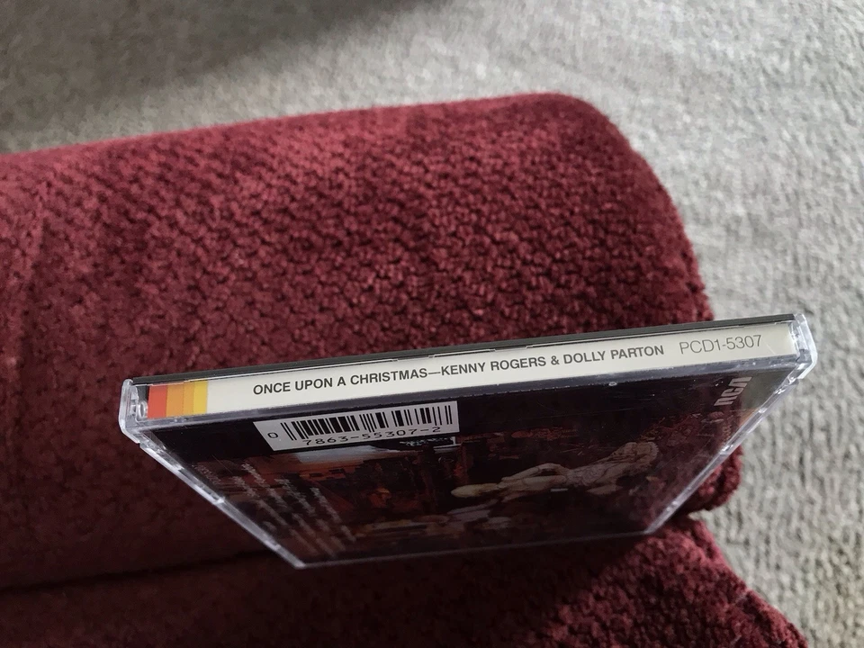 Kenny & Dolly CD  Once Upon A Christmas Kenny Rogers and Dolly Parton  VG Cond Foto 3 de 4