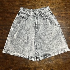 Vintage 90s Denim Mom Shorts Acid Wash Black Womens Sz 8 High-Rise Pleated Jorts