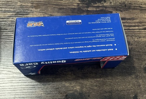 Ford Taurus 1998 Dale Jarrett Revell #88 cuidado de calidad escala 1:43 diecast - Imagen 4 de 5