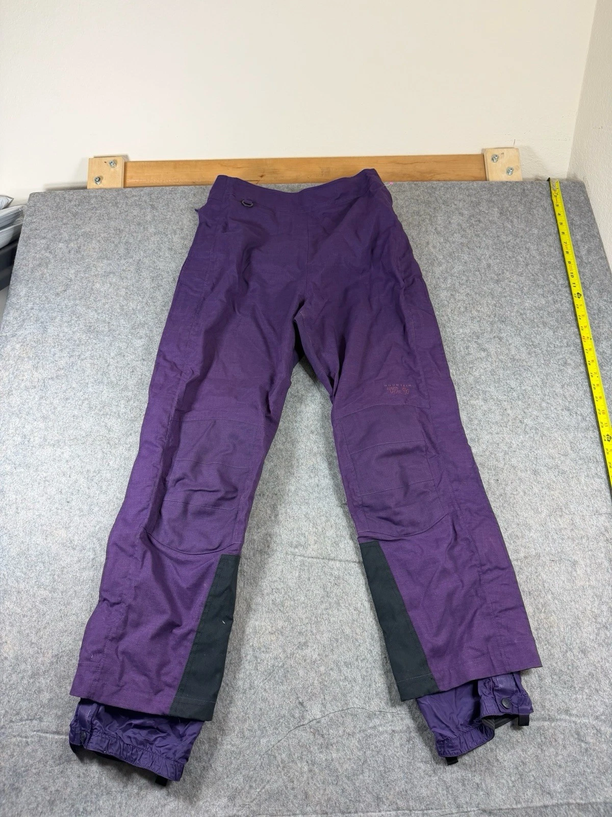 Mountain Hardwear Women's Snow Pants Conduit Purple Size 8
Opens in a new window or tab