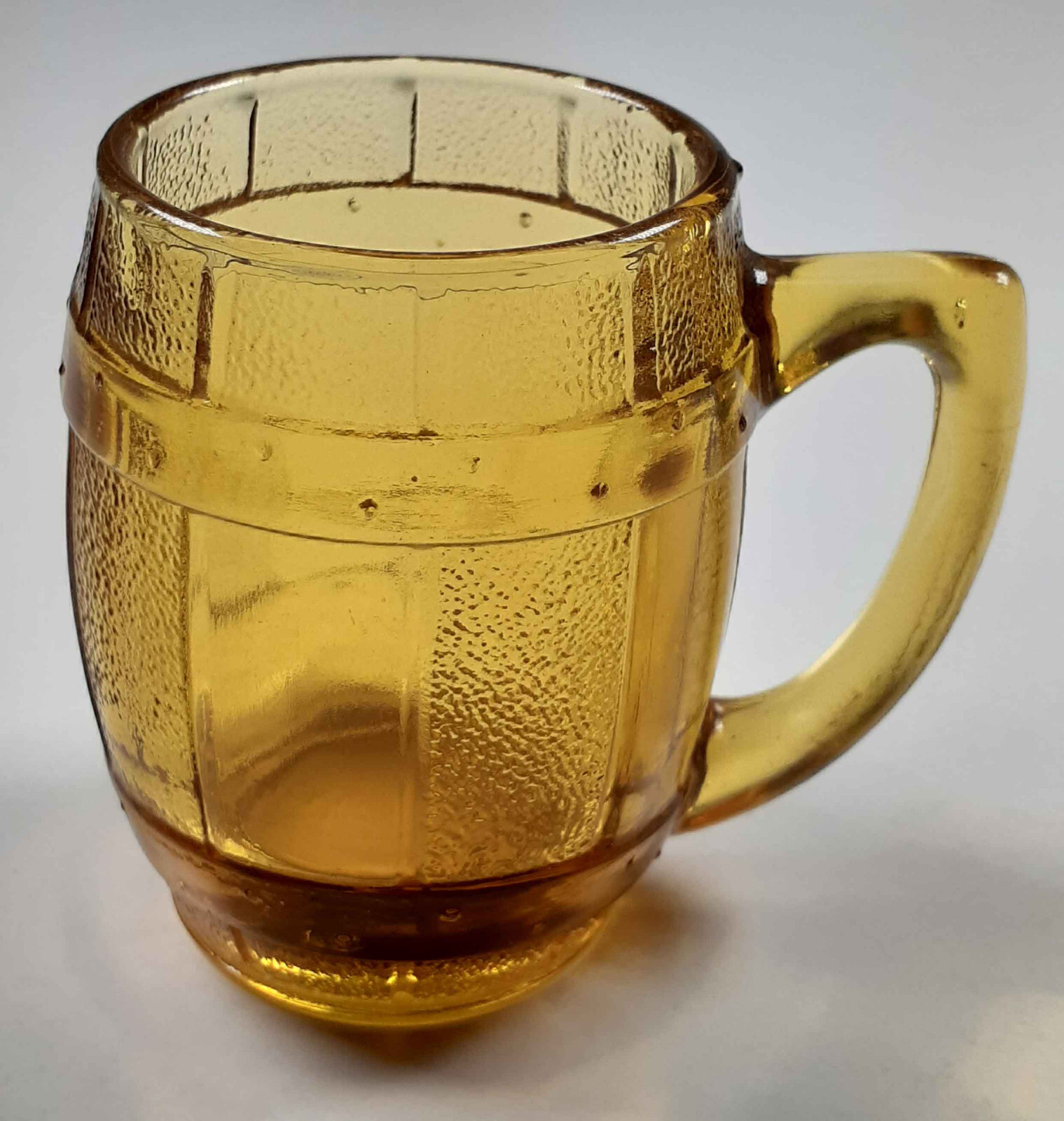 Amber Whiskey Beer Barrel Mug with Handle Shot Glass Toothpick Holder