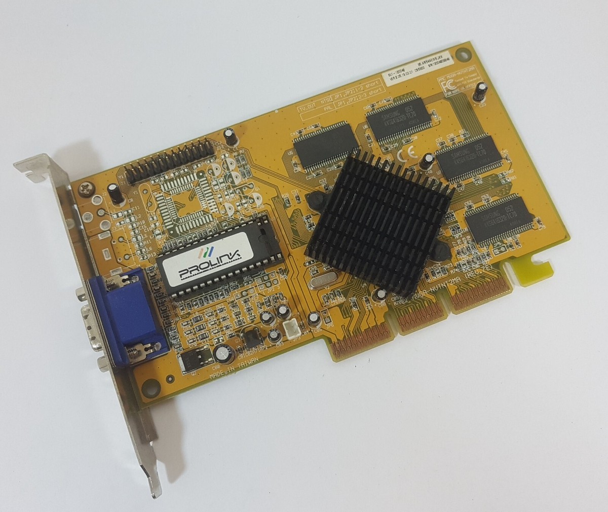 Carte graphique Prolink NVIDIA Riva TNT2 M64 MVGA-NVTNT2MA 32mb AGP