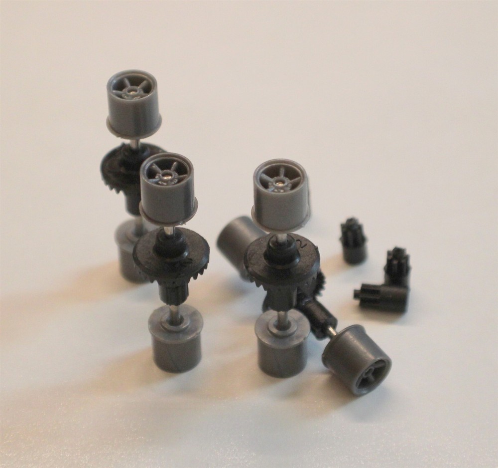 AFX Tomy Mega G+ Gray Rims Axle Crown Pinion 4 Sets Free Shipping