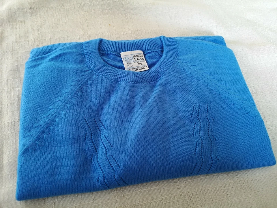 Prova Acylic jumper sweater size UK 14 Genuine vintage NEW never worn Christmas - Image 3 of 4