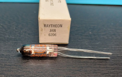 1- Raytheon JAN 6206 Vacuum Tube NOS/NIB Subminiature Pentode