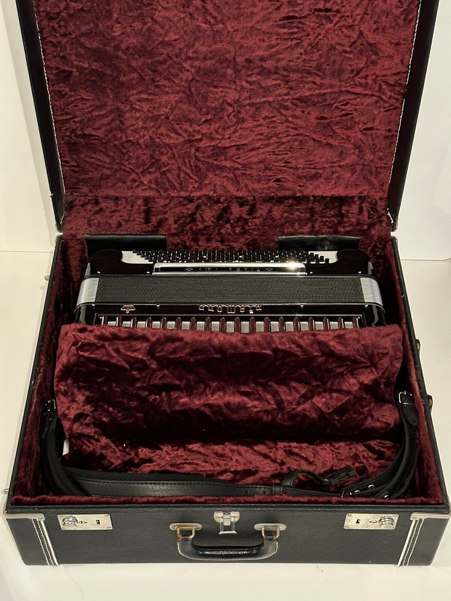 Diamond Tiara Professional Double-Tone Chamber Piano Accordion