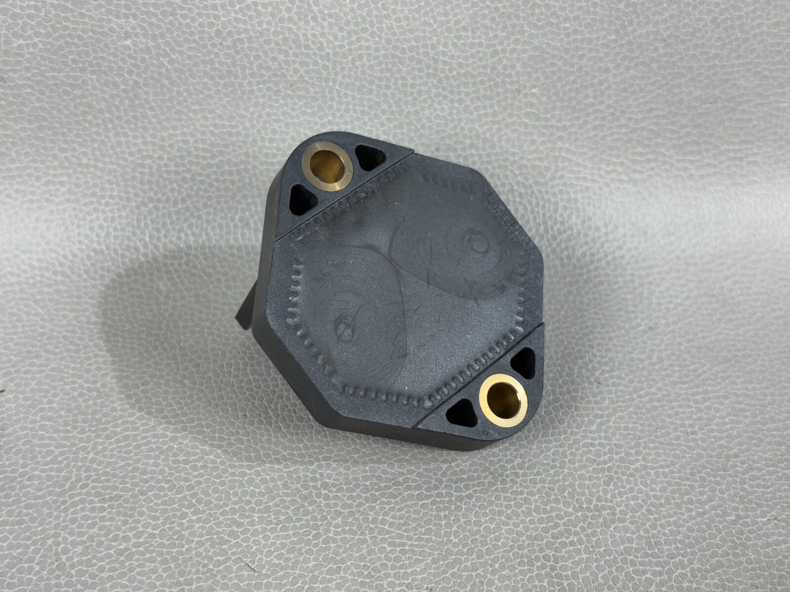 BRAND NEW! BENTLEY BOSCH GENUINE ACCELERATION SENSOR OEM # UT10096  0273101021