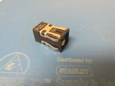 Honeywell Micro Switch AML11CBB3AE Switch Momentary NEW with bulb