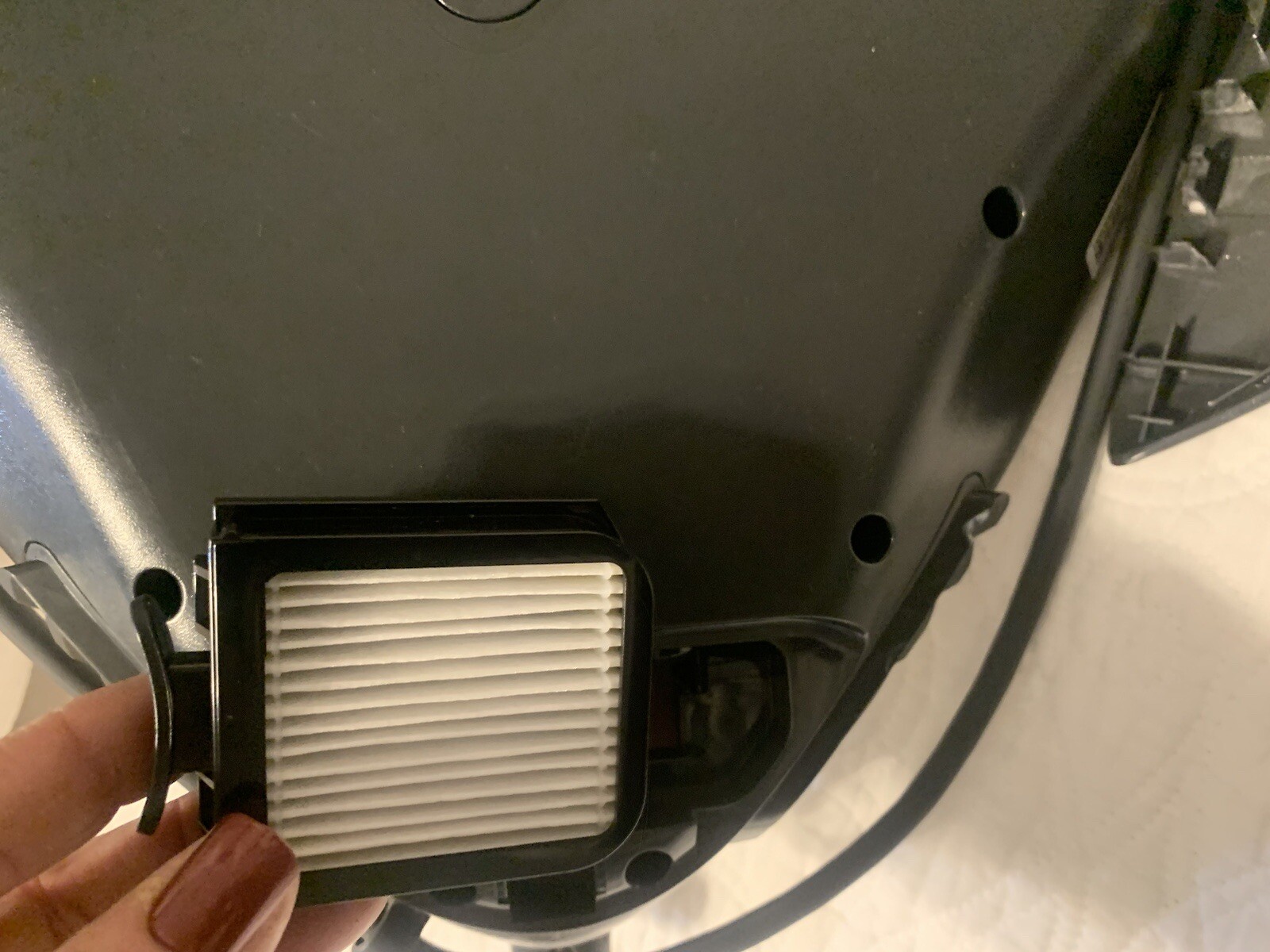 Raycop RE-100AWH Lite RayClean UV Sanitizer Purifier, allergen Vacuum Cleaner 