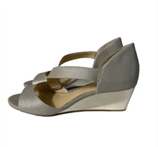 Imagine by Vince Camuto Im-Jefre Metallic Platinum Wedge Open  Size-9.5M-New
