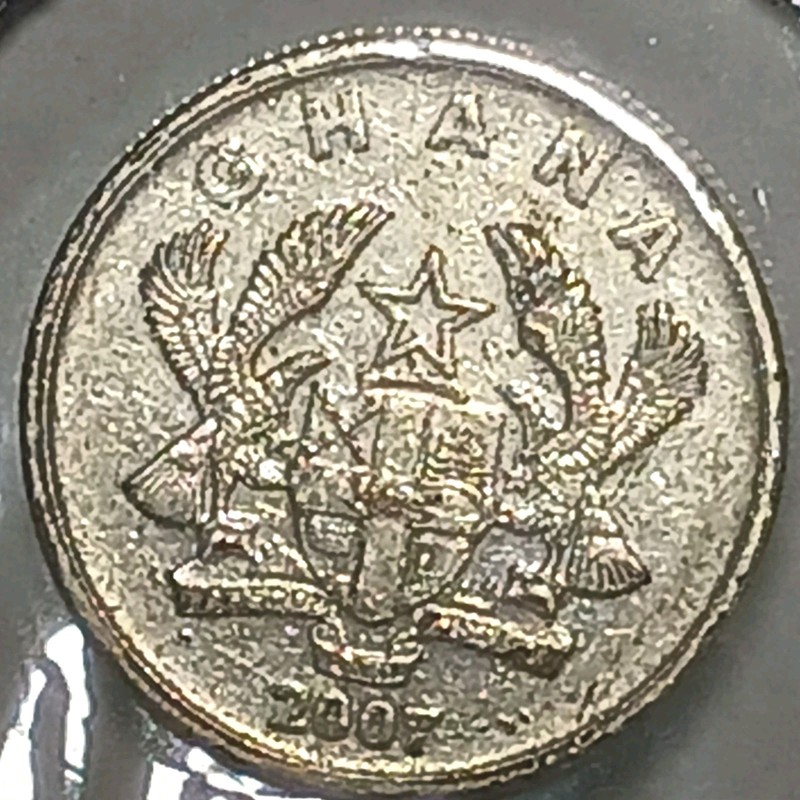 2007 Ghana 10 Pesewas Coat of Arms World Coin Tough Avg Circ 