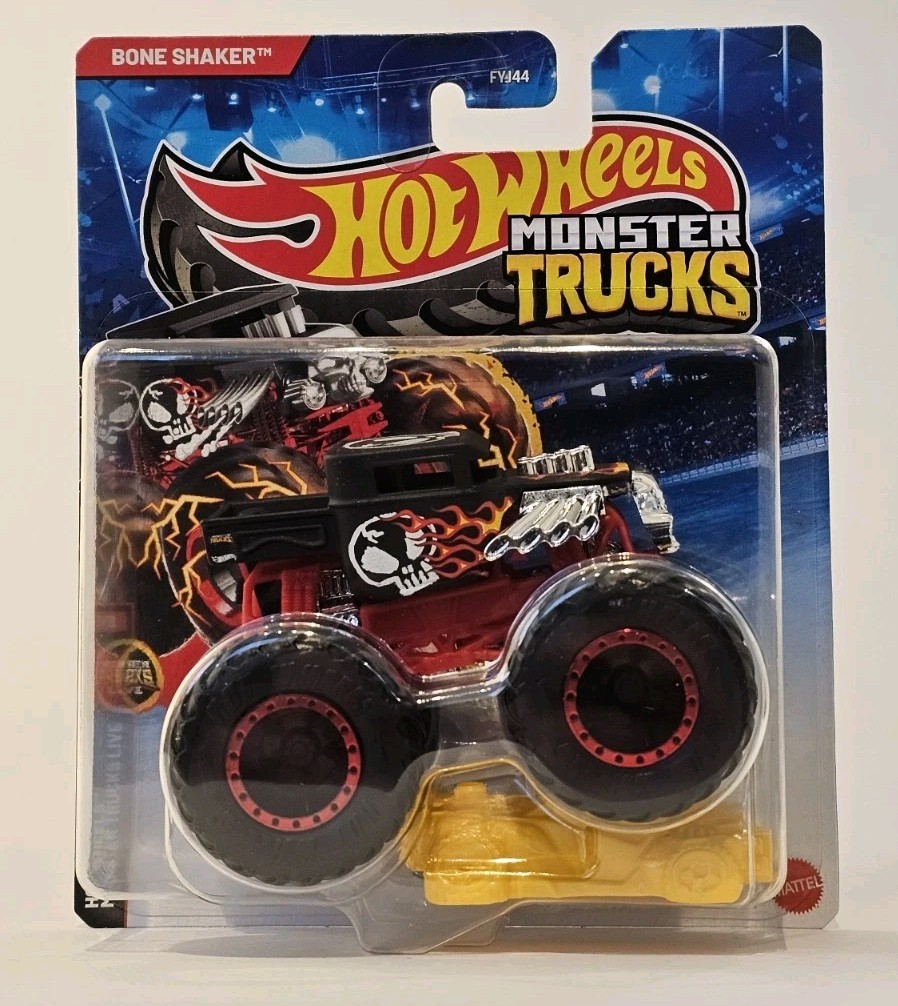 Hot Wheels Bone Shaker Monster Truck 1:64 Scale 4/8 Monster Trucks Live