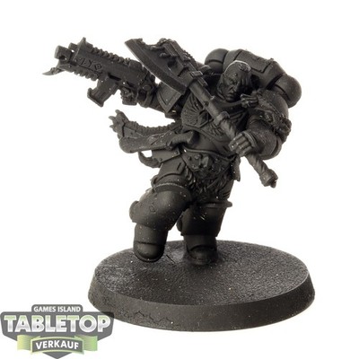 Space Marines - Primaris Lieutenant - grundiert