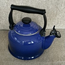 Le Creuset Whistle Kettle Traditional Stove Top Kettle 2.1L Blue PLEASE READ