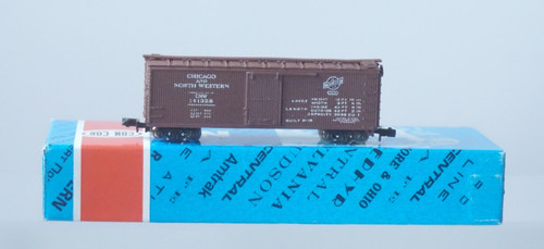 Vagón de tren de caja escala N Con-Cor CHICAGO & NORTH WESTERN 141328 - 1021E | Condition: Used