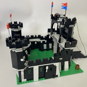 LEGO 6085 Black Monarch Castle Vintage 1988 Incomplete w Box Manual
