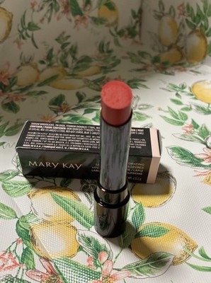 Mary Kay Supreme Hydrating Lipstick Shade VERY RASPBERRY