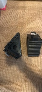 Haul-Master Solid Rubber Wheel Chocks 45° Stop Angle Non-Slip (2)