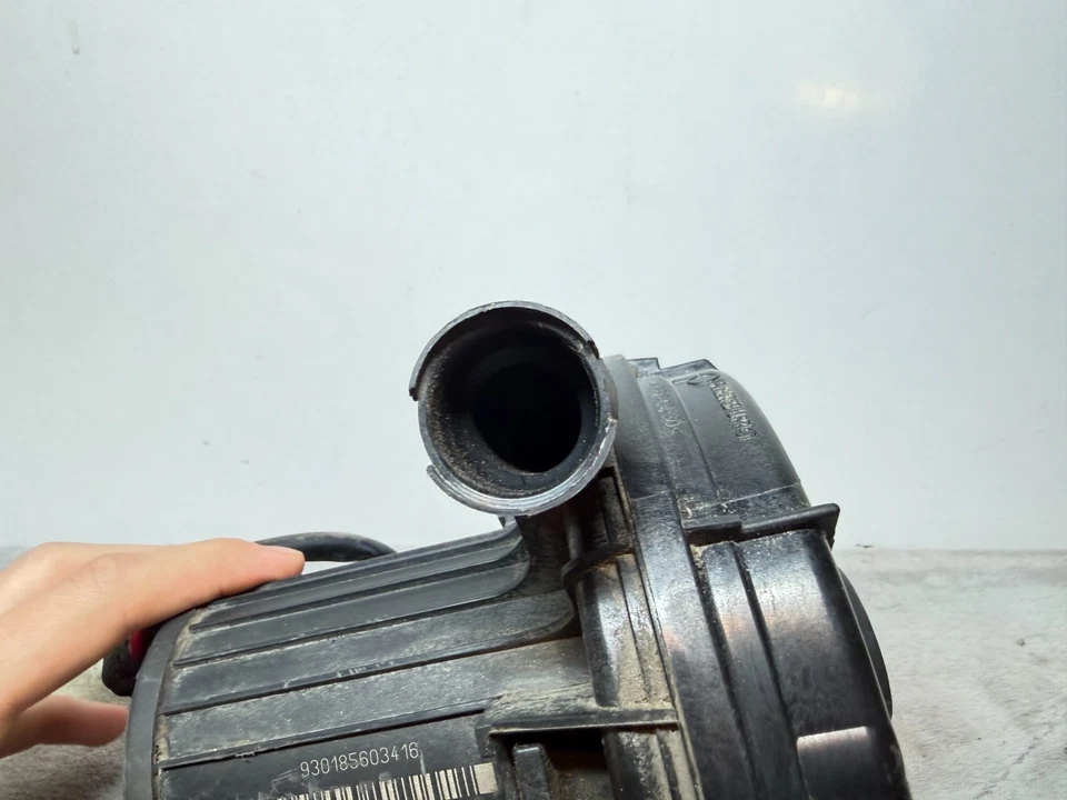 2003-10 宝马 X3 E83 二次喷气泵烟雾 SAI 原始设备制造商 7506210 — 第 4/4 张图片