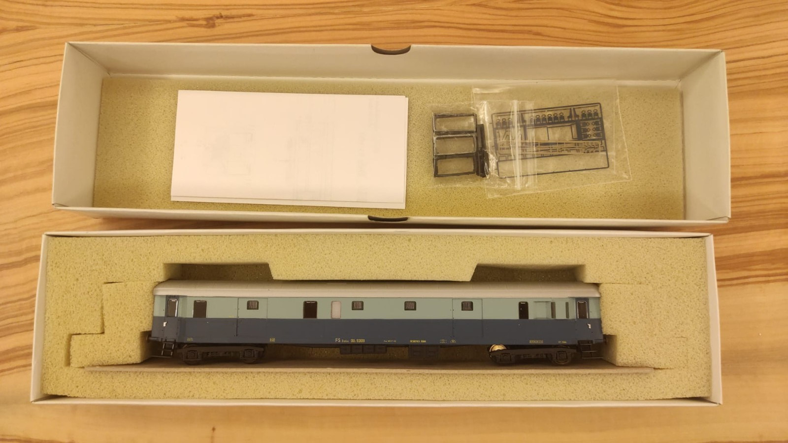 LASER 4011/53 DUz 93109 FS TRENO AZZURRO RARISSIMO