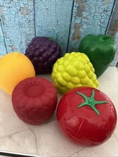 Hutzler Fruit And Vegtable Saver Lot Of 6 Vintage Containers Lemon