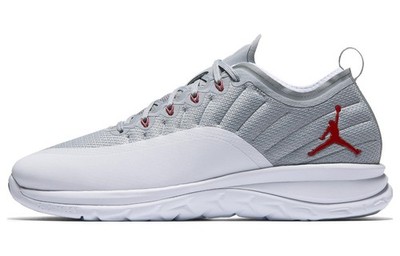 Jordan Trainer Prime Wolf Grey Low top Training Shoes White 881463-008
