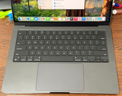Apple MacBook Pro 14