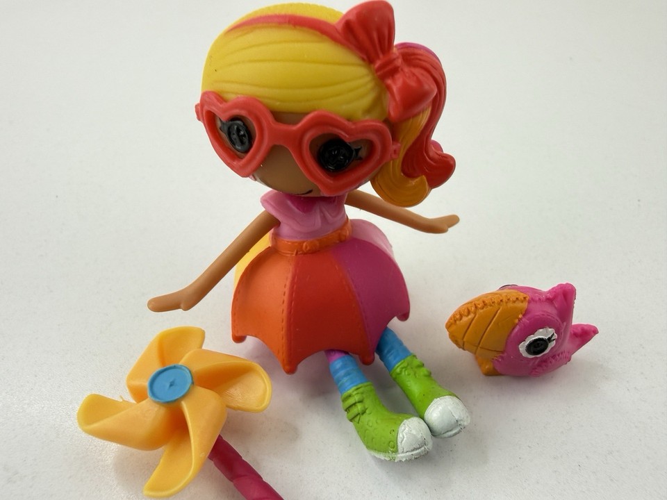 Lalaloopsy Mini Doll - April Sunsplash with Pet & Accessories | eBay ...