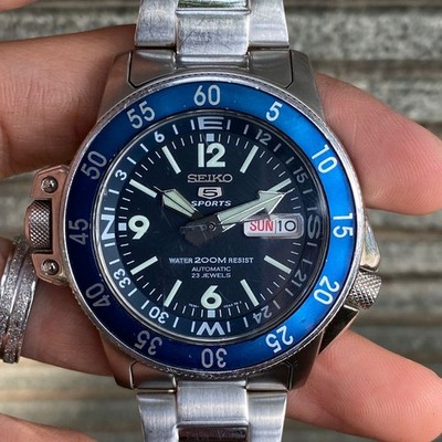 RARE Seiko 5 Sport Blue Atlas SKZ209 Map Meter Automatic Men Watch