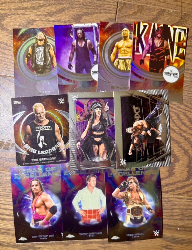 Topps 2026 Topps Chrome/2025 Universe WWE 41-Card Random Lot Inserts Refractors