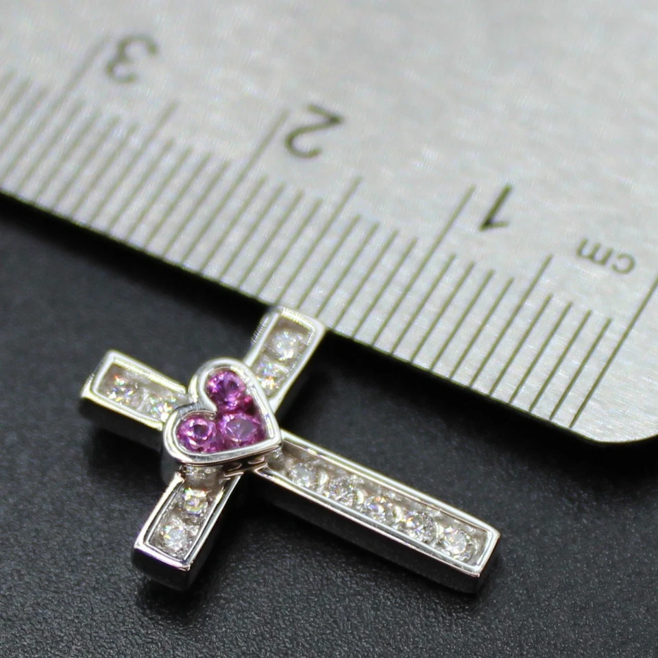 Oro Real Diamante Zafiro Rosa Crucifijo Cruz Corazón Colgante Dije Religioso .45 Foto 3 de 4