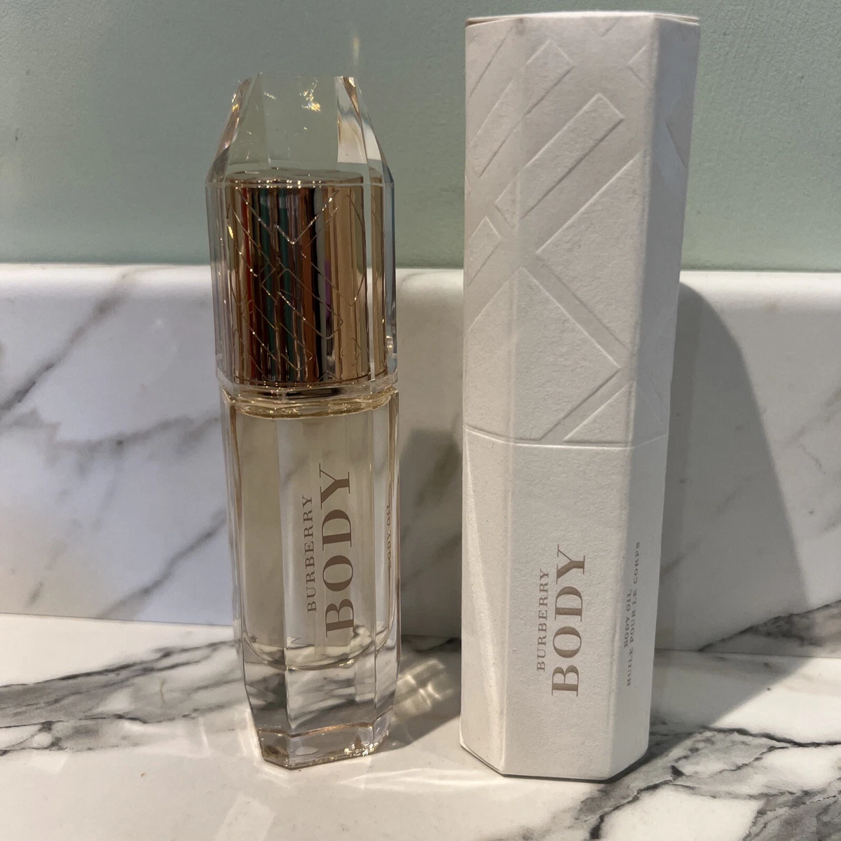 Burberry body huile top pour le corps