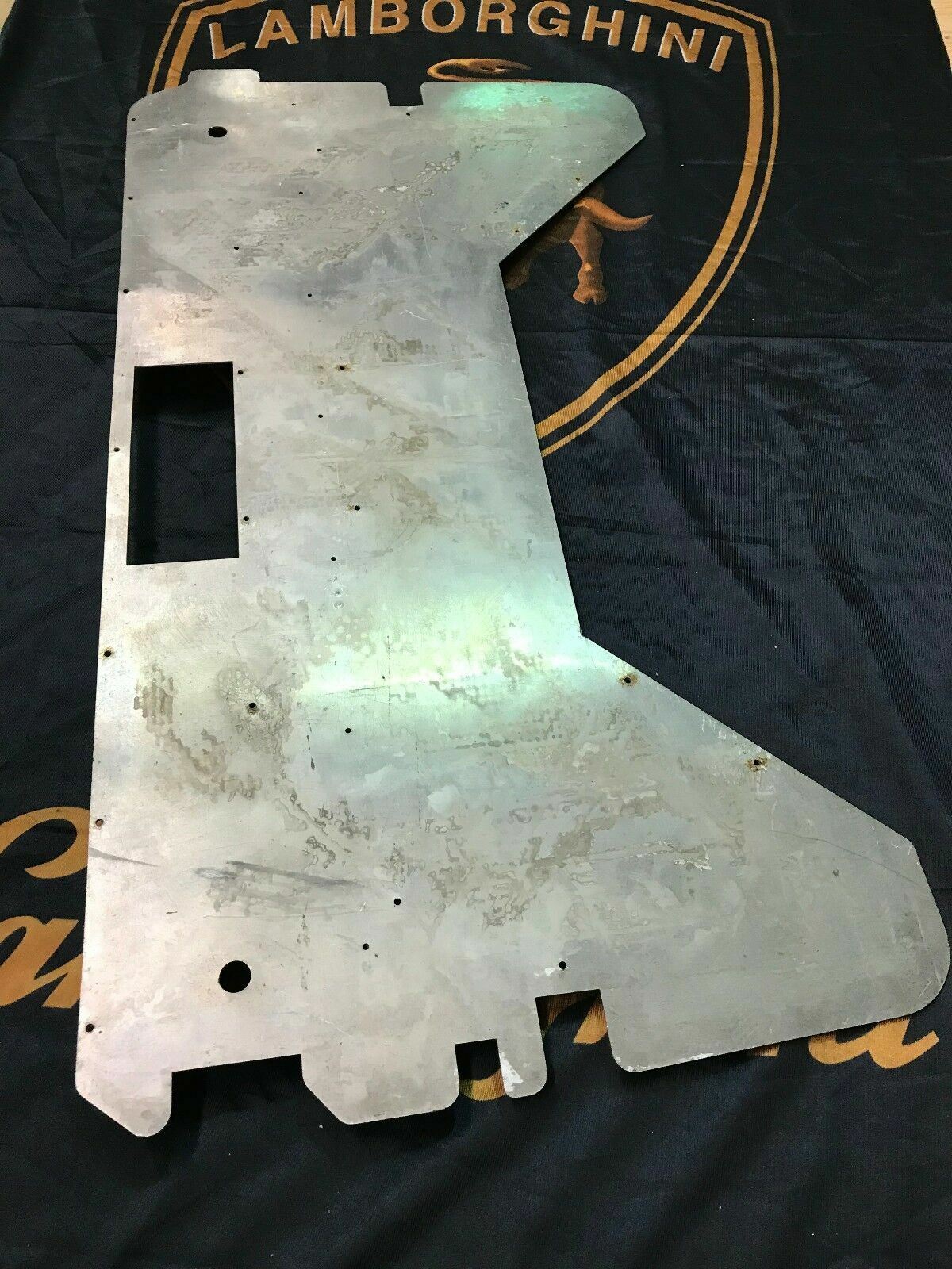 LAMBORGHINI MURCIELAGO ROADSTER ENGINE COMPARTMENT CENTER FIREPROOF SHIELD PANEL