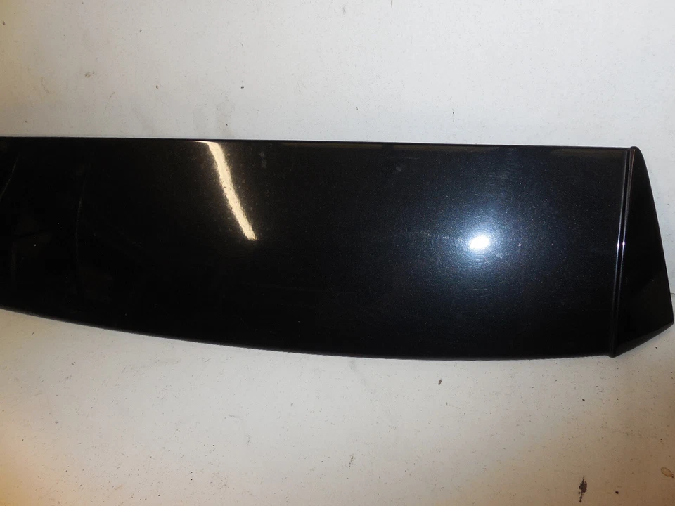 06-10 BMW E61 535xi 530xi Wagon Black Rear Tailgate Hatch Lift gat Spoiler Wing - Image 2 of 4
