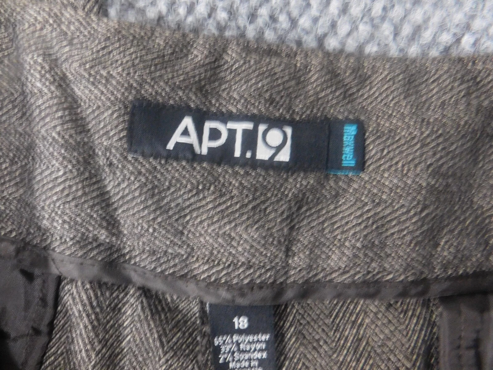 apt-9 straight dress pants
