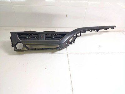 Lexus UX 2018 Verkleidung des Armaturenbretts 5540576010 BOS92312