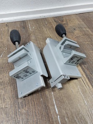 Q93   Lot 2 - Philips M8040-60101 14lb Max Load Universal Clamp Kit  