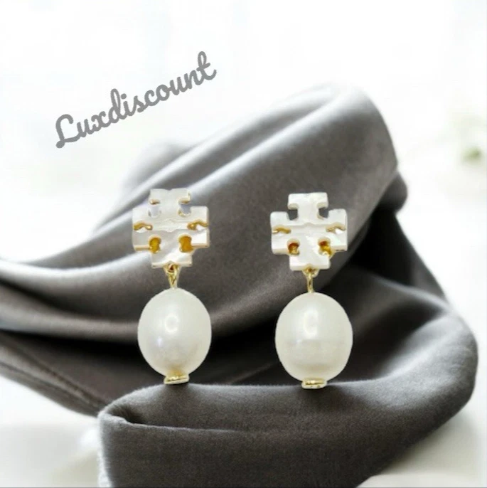 PENDIENTES COLGANTES KIRA MADREPERLA/PERLA CULTIVADA TORY BURCH. VENTA AL POR MENOR $150 Foto 4 de 4