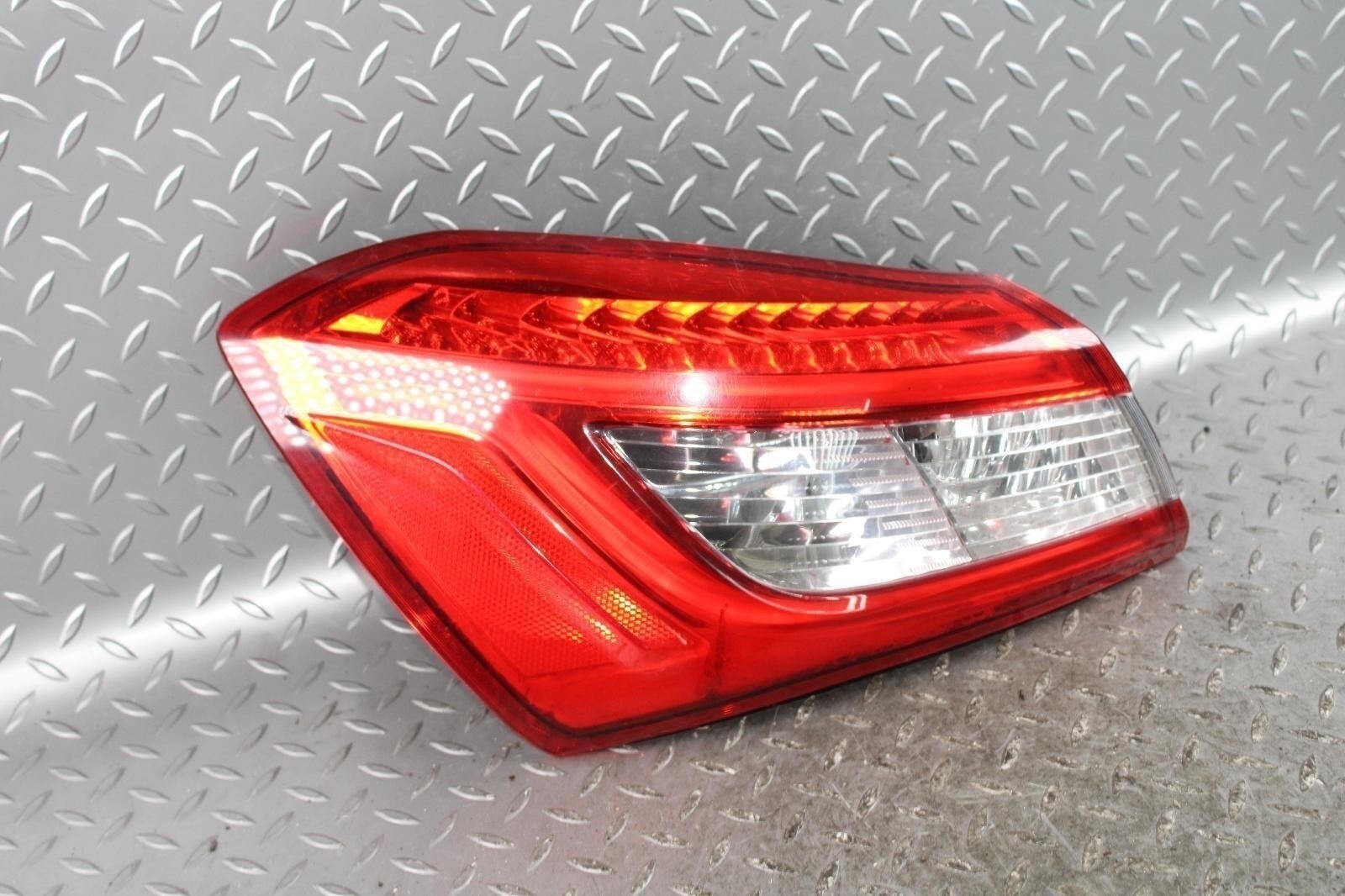 Maserati Ghibli 2014-2019 Left Light lens