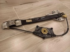 Lève vitre Audi 70