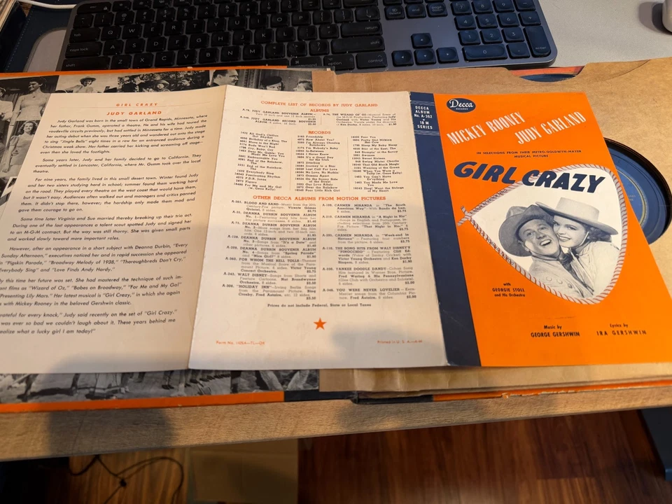 Girl Crazy 1944, Decca Records, 78 box set w/ pamphlet, Rooney & Judy Garland — 第 2/4 张图片